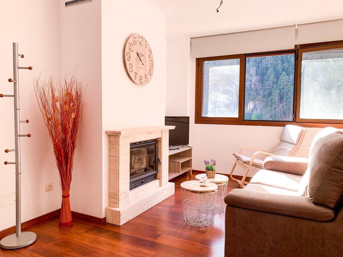 Apartamento Font Blanca En Arinsal Mas de Ribafeta Екстериор снимка